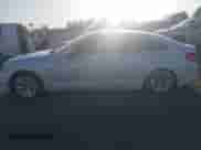 2015 BMW 5 Series 535i Gran Turismo z VIN WBA5M2C51FD872215, wystawiony jako IAAI lot #41787558 z przebiegiem 96 768 mil mil oraz . Historia ofert i sprzedaży dostępna na DreamBid. Obrazek 14.