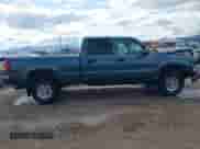 2006 Chevrolet Silverado 2500HD LT3 z VIN 1GCHK23D66F219963, wystawiony jako IAAI lot #42130281 z przebiegiem 331 178 mil mil oraz . Historia ofert i sprzedaży dostępna na DreamBid. Obrazek 14.