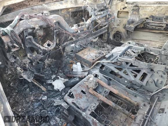 2011 Chevrolet Silverado 2500HD LT с VIN 1GC2KXCG6BZ265668, выставлен на аукционе Copart как лот 44702385 с пробегом Не указан миль и Списание • Salvage title. История ставок и продаж доступна на DreamBid. Изображение 8.