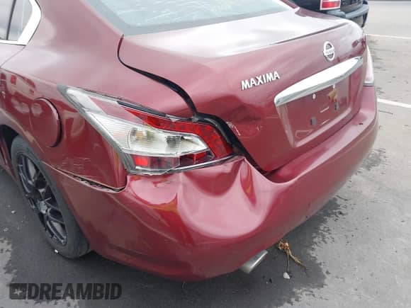 2012 Nissan Maxima SV z VIN 1N4AA5APXCC861575, wystawiony jako IAAI lot #43434505 z przebiegiem 121 313 mil mil oraz . Historia ofert i sprzedaży dostępna na DreamBid. Obrazek 6.