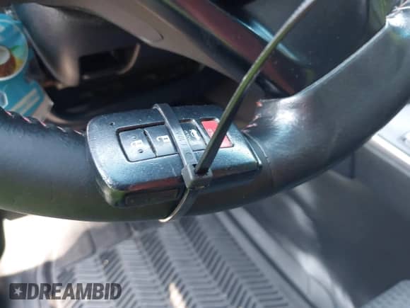 2015 Toyota Camry LE с VIN 4T1BD1FK5FU149299, выставлен на аукционе IAAI как лот 42481892 с пробегом 181 887 миль миль и . История ставок и продаж доступна на DreamBid. Изображение 11.