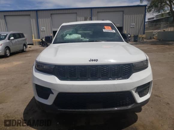 2023 Jeep Grand Cherokee Altitude with VIN 1C4RJHAG9PC659329, listed as a Copart auction lot 57839295 with Not provided miles and Salvage title. Bid and sale history available at DreamBid. Image 5.