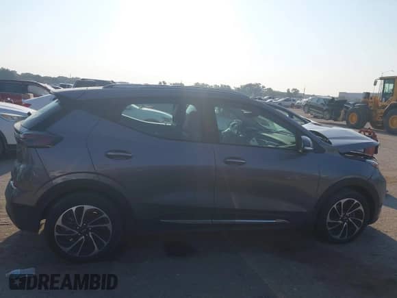 2023 Chevrolet Bolt EUV Premier с VIN 1G1FZ6S03P4109242, выставлен на аукционе IAAI как лот 43219984 с пробегом 49 942 миль миль и . История ставок и продаж доступна на DreamBid. Изображение 13.