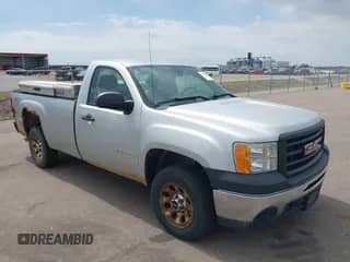 2011 GMC Sierra 1500 Work Truck z VIN 1GTN2TEX6BZ154914, wystawiony jako IAAI lot #42075009 z przebiegiem 83 968 mil mil oraz . Historia ofert i sprzedaży dostępna na DreamBid. Obrazek 1.