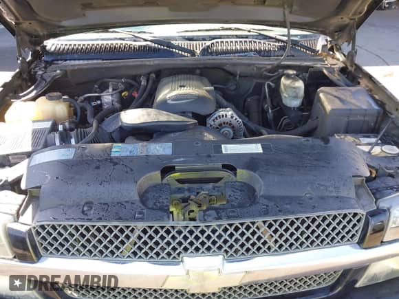 2003 Chevrolet Silverado 1500HD LS с VIN 1GCGK13U83F254425, выставлен на аукционе IAAI как лот 41950834 с пробегом 311 821 миль миль и . История ставок и продаж доступна на DreamBid. Изображение 10.