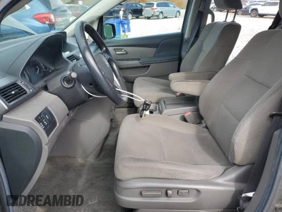 2013 Honda Odyssey EX с VIN 5FNRL5H43DB089847, выставлен на аукционе Copart как лот 87277325 с пробегом 94 903 миль миль и Чистый • Clean title. История ставок и продаж доступна на DreamBid. Изображение 7.