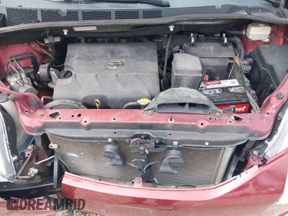 2014 Toyota Sienna LE AAS with VIN 5TDKK3DC7ES435563, listed as a IAAI auction lot 43014633 with 201,161 mi miles and . Bid and sale history available at DreamBid. Image 10.
