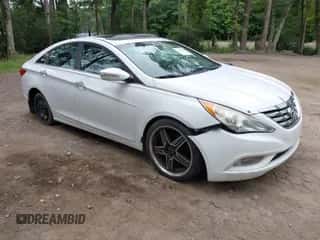 2013 Hyundai Sonata Limited с VIN 5NPEC4AC1DH586794, выставлен на аукционе IAAI как лот 42981355 с пробегом 226 203 миль миль и . История ставок и продаж доступна на DreamBid. Изображение 1.