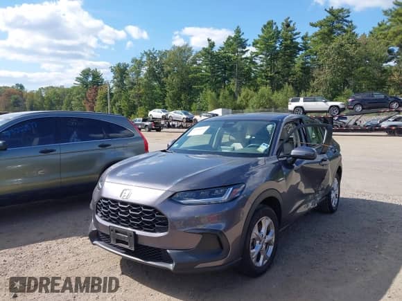 2023 Honda HR-V LX z VIN 3CZRZ2H33PM745818, wystawiony jako IAAI lot #43206045 z przebiegiem 22 496 mil mil oraz . Historia ofert i sprzedaży dostępna na DreamBid. Obrazek 17.