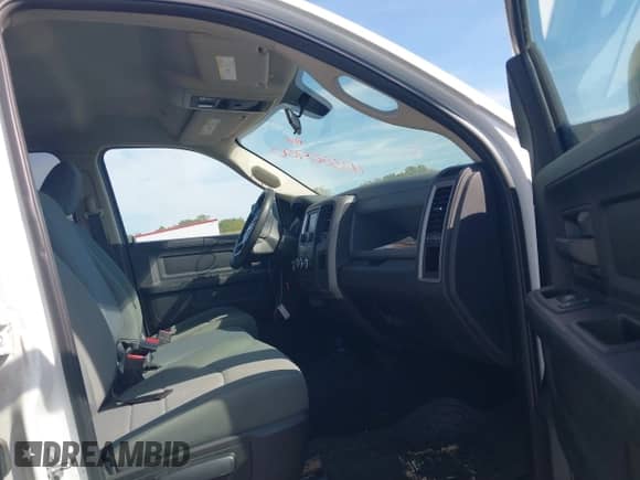 2017 Ram 1500 Tradesman с VIN 1C6RR6FT5HS576076, выставлен на аукционе IAAI как лот 43356900 с пробегом 147 051 миль миль и . История ставок и продаж доступна на DreamBid. Изображение 5.