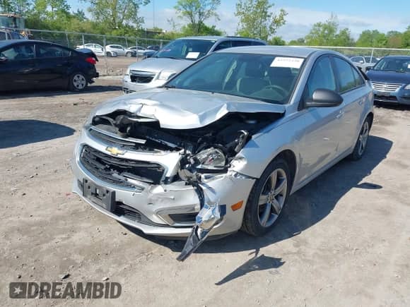 2015 Chevrolet Cruze LS with VIN 1G1PB5SH9F7118761, listed as a IAAI auction lot 42252338 with 107,981 mi miles and . Bid and sale history available at DreamBid. Image 17.