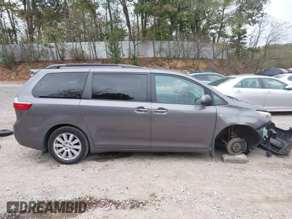 2017 Toyota Sienna XLE with VIN 5TDDZ3DC9HS175174, listed as a IAAI auction lot 43383723 with 159,400 mi miles and . Bid and sale history available at DreamBid. Image 13.