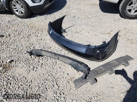 2010 Hyundai Accent GLS с VIN KMHCN4AC2AU476934, выставлен на аукционе Copart как лот 80673055 с пробегом 171 173 миль миль и Списание • Salvage title. История ставок и продаж доступна на DreamBid. Изображение 12.