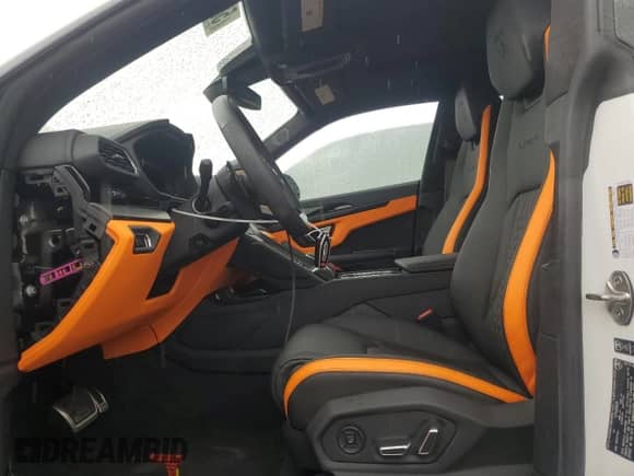 2023 Lamborghini Urus S с VIN ZPBUB3ZL1PLA23914, выставлен на аукционе Copart как лот 56637685 с пробегом 1 685 миль миль и Списание • Salvage title. История ставок и продаж доступна на DreamBid. Изображение 7.