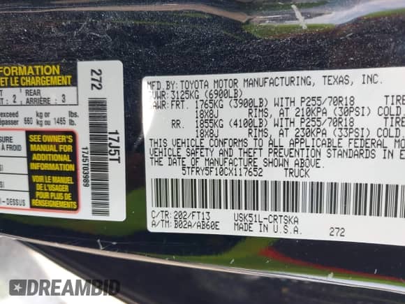 2012 Toyota Tundra z VIN 5TFRY5F10CX117652, wystawiony jako IAAI lot #42617080 z przebiegiem 233 560 mil mil oraz . Historia ofert i sprzedaży dostępna na DreamBid. Obrazek 9.
