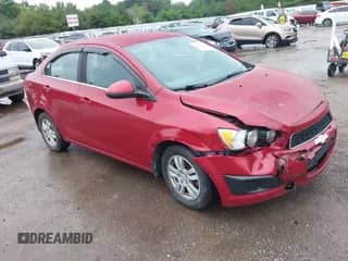 2012 Chevrolet Sonic LT с VIN 1G1JC5SH8C4207012, выставлен на аукционе IAAI как лот 43021877 с пробегом 171 257 миль миль и . История ставок и продаж доступна на DreamBid. Изображение 1.