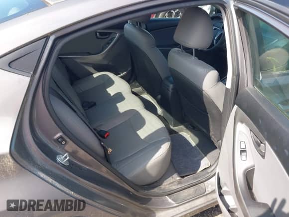2012 Hyundai Elantra GLS с VIN 5NPDH4AE6CH083338, выставлен на аукционе IAAI как лот 42549292 с пробегом 134 745 миль миль и . История ставок и продаж доступна на DreamBid. Изображение 8.