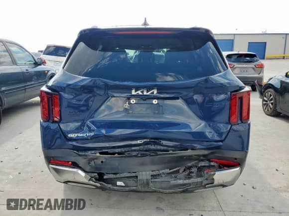 2024 Kia Sorento S with VIN 5XYRL4JC4RG304826, listed as a Copart auction lot 71240245 with 73,002 mi miles and Salvage title. Bid and sale history available at DreamBid. Image 6.