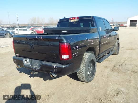 2016 Ram 1500 Sport with VIN 1C6RR7MTXGS410210, listed as a IAAI auction lot 41787971 with 170,486 mi miles and . Bid and sale history available at DreamBid. Image 4.