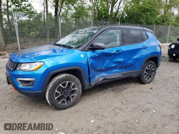 2020 Jeep Compass Trailhawk с VIN 3C4NJDDB1LT126820, выставлен на аукционе Copart как лот 55242125 с пробегом 132 630 миль миль и Списание • Salvage title. История ставок и продаж доступна на DreamBid. Изображение 1.