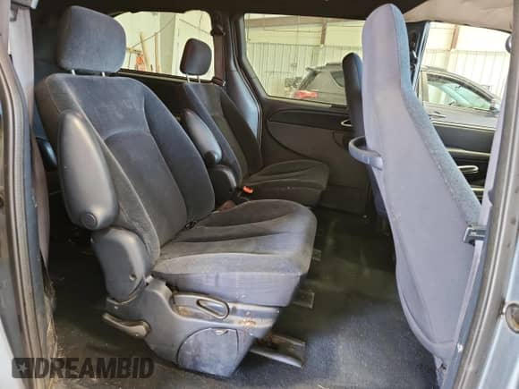 2003 Dodge Caravan Sport with VIN 2D4GP44383R218318, listed as a Copart auction lot 71521415 with 262,579 mi miles and Non repairable. Bid and sale history available at DreamBid. Image 11.
