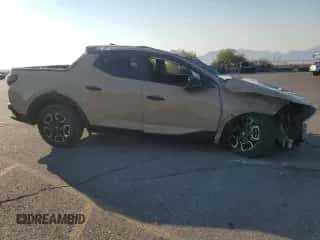 2024 Hyundai Santa Cruz SEL с VIN 5NTJBDAE3RH086082, выставлен на аукционе Copart как лот 70337094 с пробегом 12 598 миль миль и Списание • Salvage title. История ставок и продаж доступна на DreamBid. Изображение 4.