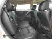 2011 Nissan Murano SV z VIN JN8AZ1MU8BW061419, wystawiony jako Copart lot #54622505 z przebiegiem 139 764 mil mil oraz Szkoda całkowita • Salvage title. Historia ofert i sprzedaży dostępna na DreamBid. Obrazek 11.