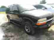 2003 Chevrolet Blazer LS с VIN 1GNCS13XX3K108308, выставлен на аукционе IAAI как лот 42286854 с пробегом 182 833 миль миль и . История ставок и продаж доступна на DreamBid. Изображение 1.