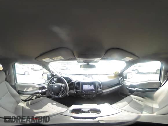 2019 Ford F-150 XL с VIN 1FTEW1CB9KFA66800, выставлен на аукционе IAAI как лот 43328694 с пробегом 83 137 миль миль и . История ставок и продаж доступна на DreamBid. Изображение 19.