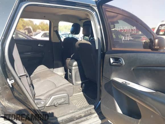 2014 Dodge Journey American Value with VIN 3C4PDCAB1ET118962, listed as a IAAI auction lot 43391839 with 161,238 mi miles and . Bid and sale history available at DreamBid. Image 8.