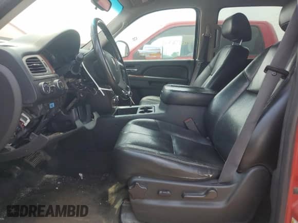 2011 Chevrolet Avalanche LT with VIN 3GNTKFE35BG345656, listed as a Copart auction lot 67149665 with 178,630 mi miles and Clean title. Bid and sale history available at DreamBid. Image 7.