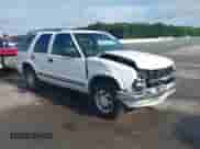 2001 Chevrolet Blazer LT with VIN 1GNDT13W912206512, listed as a IAAI auction lot 42752143 with 218,600 mi miles and . Bid and sale history available at DreamBid. Image 1.