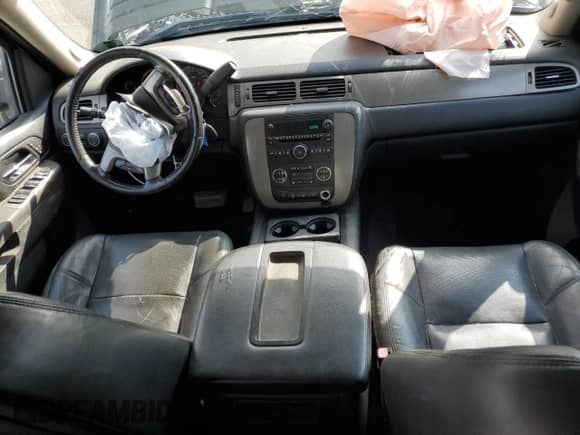 2012 Chevrolet Silverado 3500HD LTZ с VIN 1GC4K1C86CF176958, выставлен на аукционе Copart как лот 81488345 с пробегом 349 596 миль миль и Списание • Salvage title. История ставок и продаж доступна на DreamBid. Изображение 8.