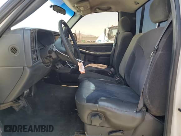 2000 GMC Sierra 1500 SL с VIN 1GTEC14W0YZ159433, выставлен на аукционе Copart как лот 66924725 с пробегом 333 382 миль миль и Списание • Salvage title. История ставок и продаж доступна на DreamBid. Изображение 7.