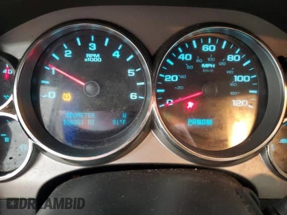 2010 GMC Sierra 1500 SLE z VIN 1GTSCVE06AZ162914, wystawiony jako Copart lot #67729305 z przebiegiem 106 301 mil mil oraz Szkoda całkowita • Salvage title. Historia ofert i sprzedaży dostępna na DreamBid. Obrazek 9.