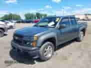 2011 Chevrolet Colorado 1LT z VIN 1GCHTCFE5B8113848, wystawiony jako IAAI lot #42781184 z przebiegiem 64 485 mil mil oraz . Historia ofert i sprzedaży dostępna na DreamBid. Obrazek 2.