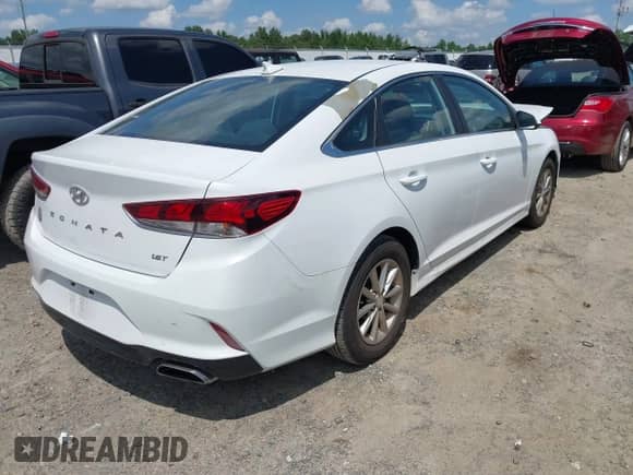 2018 Hyundai Sonata Eco с VIN 5NPE24AA5JH682683, выставлен на аукционе IAAI как лот 42797607 с пробегом 69 643 миль миль и . История ставок и продаж доступна на DreamBid. Изображение 4.