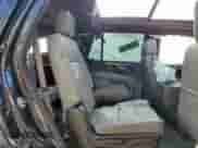 2025 Chevrolet Tahoe Z71 z VIN 1GNS6PRDXSR220645, wystawiony jako Copart lot #61285145 z przebiegiem 4 587 mil mil oraz Szkoda całkowita • Salvage title. Historia ofert i sprzedaży dostępna na DreamBid. Obrazek 11.