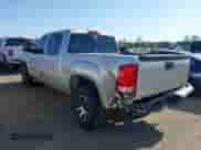 2007 GMC Sierra 1500 SLE1 z VIN 3GTEC13C47G522872, wystawiony jako IAAI lot #42220702 z przebiegiem 109 543 mil mil oraz . Historia ofert i sprzedaży dostępna na DreamBid. Obrazek 6.