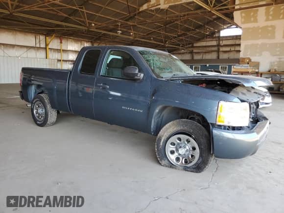 2010 Chevrolet Silverado 1500 с VIN 1GCSCPEA6AZ284452, выставлен на аукционе Copart как лот 64088884 с пробегом 128 482 миль миль и Списание • Salvage title. История ставок и продаж доступна на DreamBid. Изображение 4.