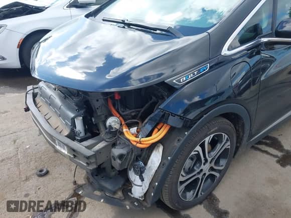 2018 Chevrolet Bolt EV Premier с VIN 1G1FX6S04J4119291, выставлен на аукционе IAAI как лот 42734778 с пробегом 72 928 миль миль и . История ставок и продаж доступна на DreamBid. Изображение 19.