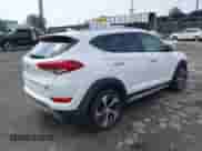 2018 Hyundai Tucson Value с VIN KM8J3CA29JU675168, выставлен на аукционе IAAI как лот 42987146 с пробегом Не указан миль и . История ставок и продаж доступна на DreamBid. Изображение 4.