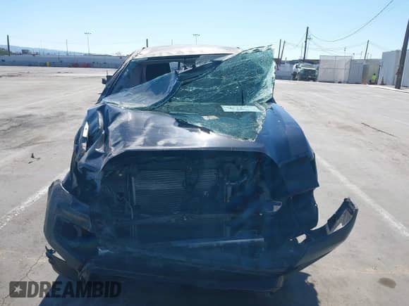 2022 Toyota Tacoma SR with VIN 3TYAX5GNXNT053716, listed as a IAAI auction lot 42853297 with 42,989 mi miles and . Bid and sale history available at DreamBid. Image 12.