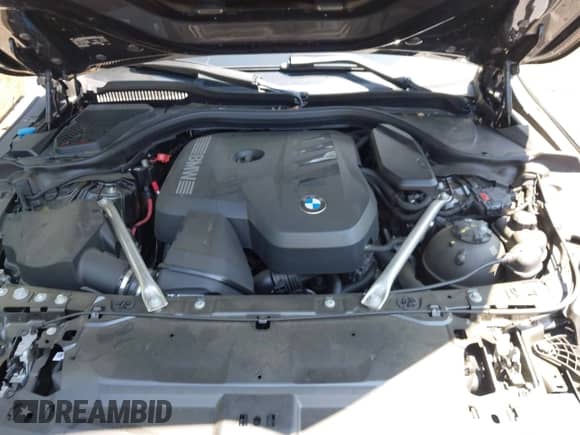 2024 BMW 5 Series 530i xDrive with VIN WBA53FJ00RCS54220, listed as a IAAI auction lot 42403628 with 19,047 mi miles and . Bid and sale history available at DreamBid. Image 10.