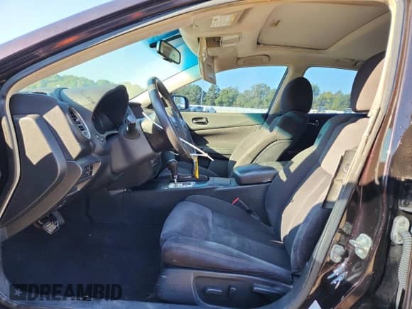 2014 Nissan Maxima SV z VIN 1N4AA5AP2EC436757, wystawiony jako Copart lot #85362375 z przebiegiem 156 042 mil mil oraz Szkoda całkowita • Salvage title. Historia ofert i sprzedaży dostępna na DreamBid. Obrazek 7.