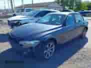 2014 BMW 3 Series 320i xDrive с VIN WBA3C3C5XEP662368, выставлен на аукционе IAAI как лот 43060617 с пробегом 106 404 миль миль и . История ставок и продаж доступна на DreamBid. Изображение 18.