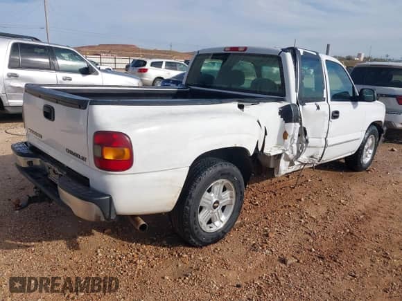 2003 Chevrolet Silverado 1500 LS с VIN 1GCEC19V13Z218093, выставлен на аукционе IAAI как лот 41016260 с пробегом 237 633 миль миль и . История ставок и продаж доступна на DreamBid. Изображение 4.