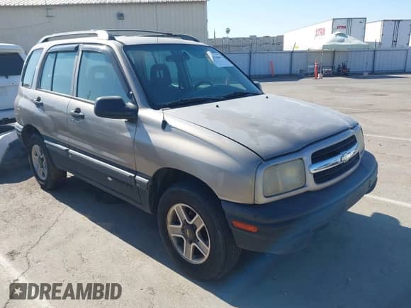 2002 Chevrolet Tracker с VIN 2CNBJ13C126920565, выставлен на аукционе IAAI как лот 43411865 с пробегом 222 131 миль миль и . История ставок и продаж доступна на DreamBid. Изображение 1.