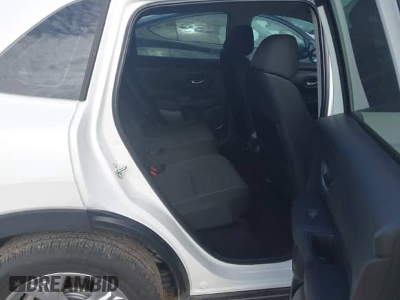2025 Honda HR-V LX с VIN 3CZRZ1H31SM743505, выставлен на аукционе IAAI как лот 42721427 с пробегом 5 943 миль миль и . История ставок и продаж доступна на DreamBid. Изображение 8.