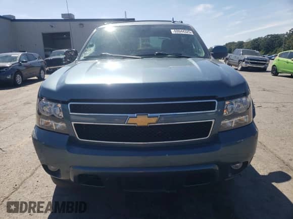 2011 Chevrolet Avalanche LT с VIN 3GNTKFE31BG281776, выставлен на аукционе Copart как лот 69944325 с пробегом 127 239 миль миль и Списание • Salvage title. История ставок и продаж доступна на DreamBid. Изображение 5.